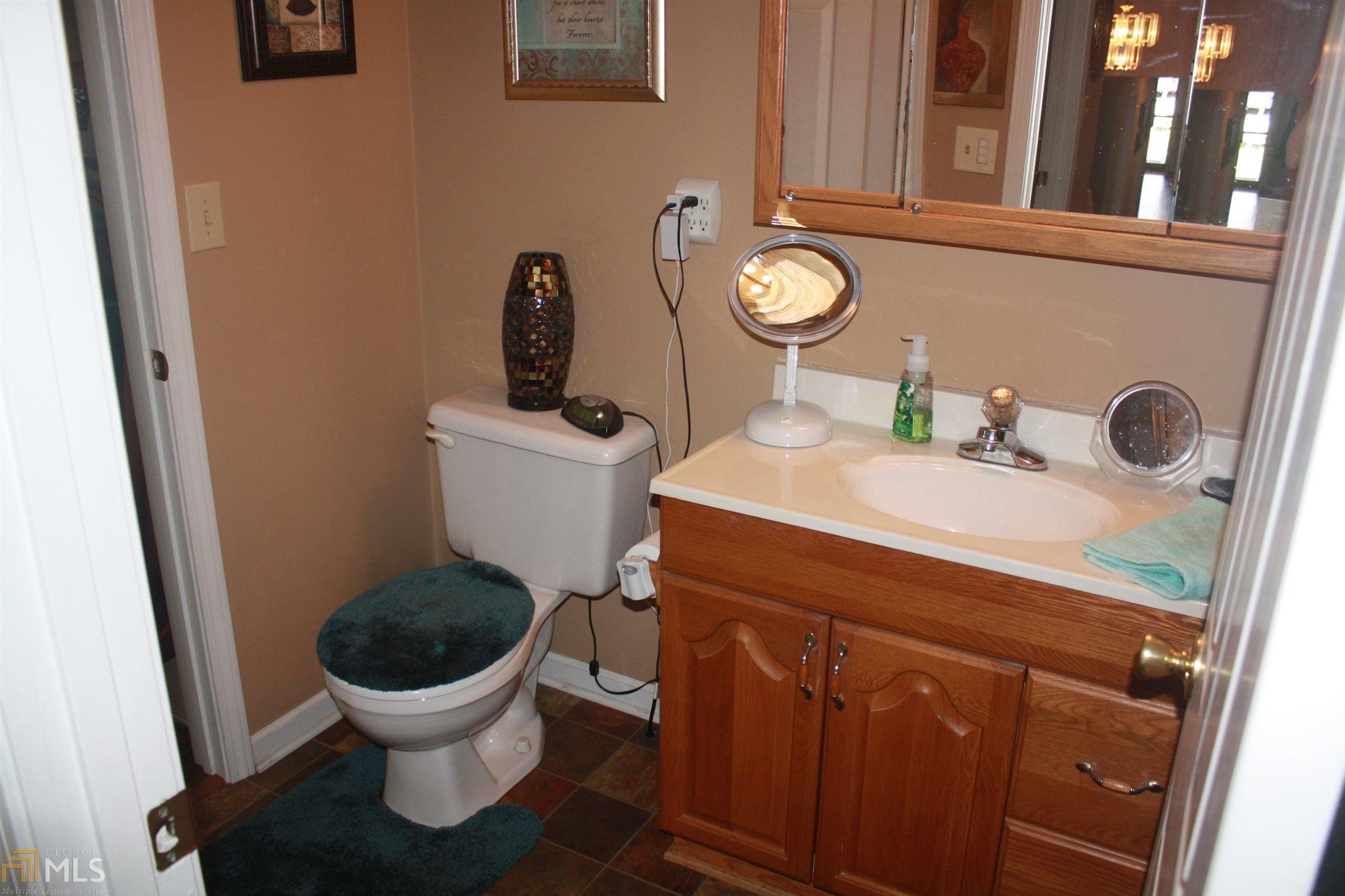 578 Dooley Dr, Toccoa, GA 30577 photo 7