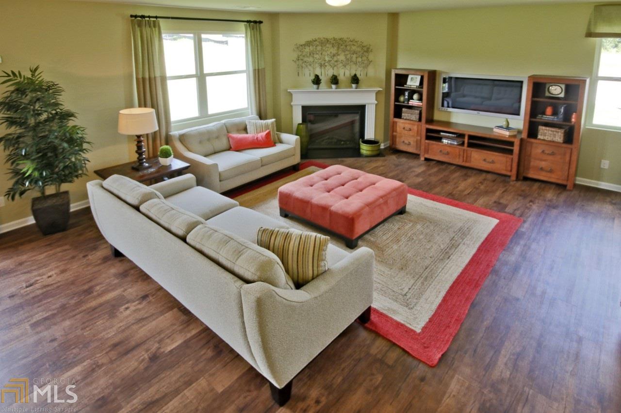 1007 Eldon Ln, Fairburn, GA 30213 photo 5