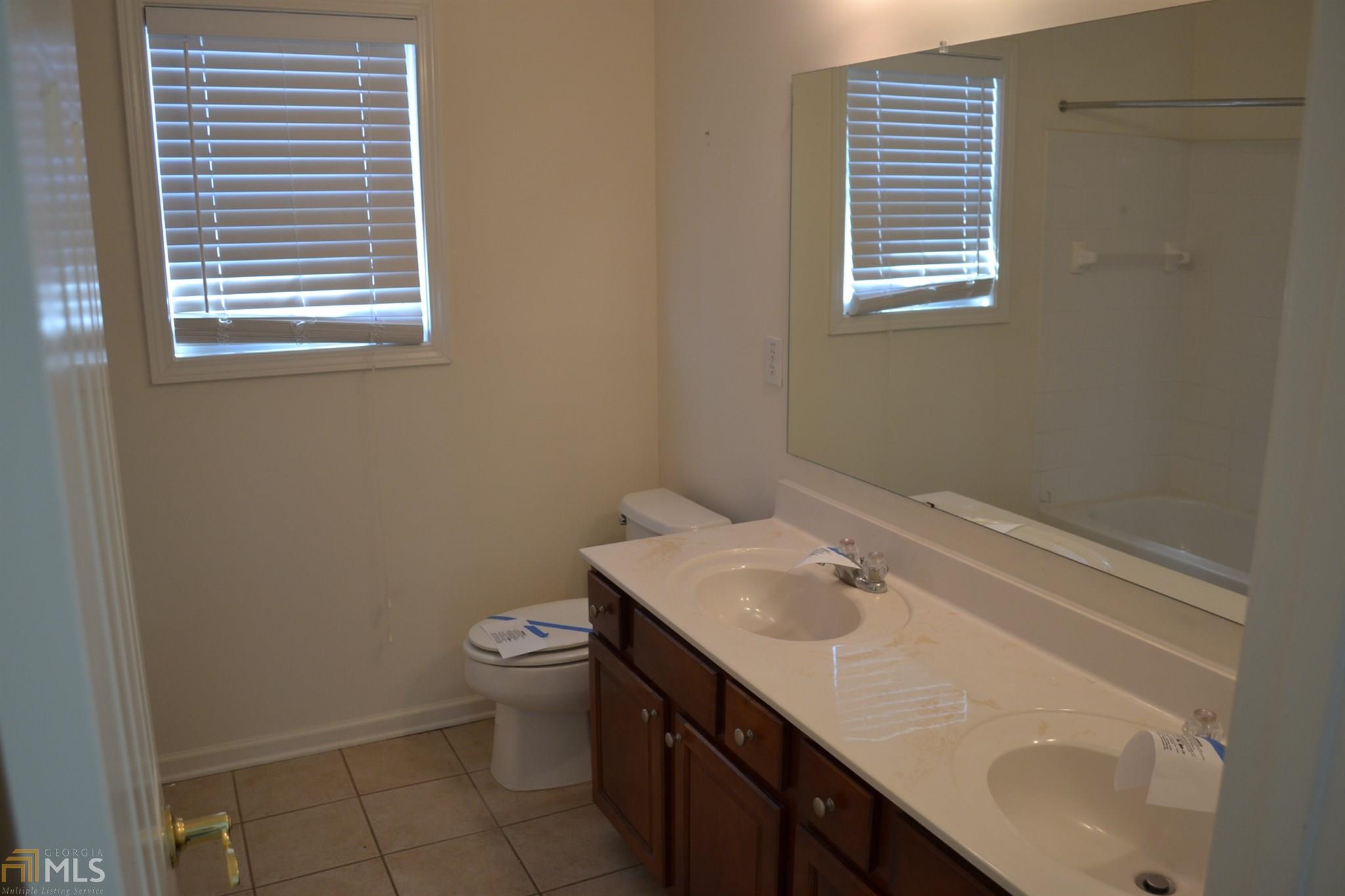 1390 Fall River Dr, Conyers, GA 30013 photo 15