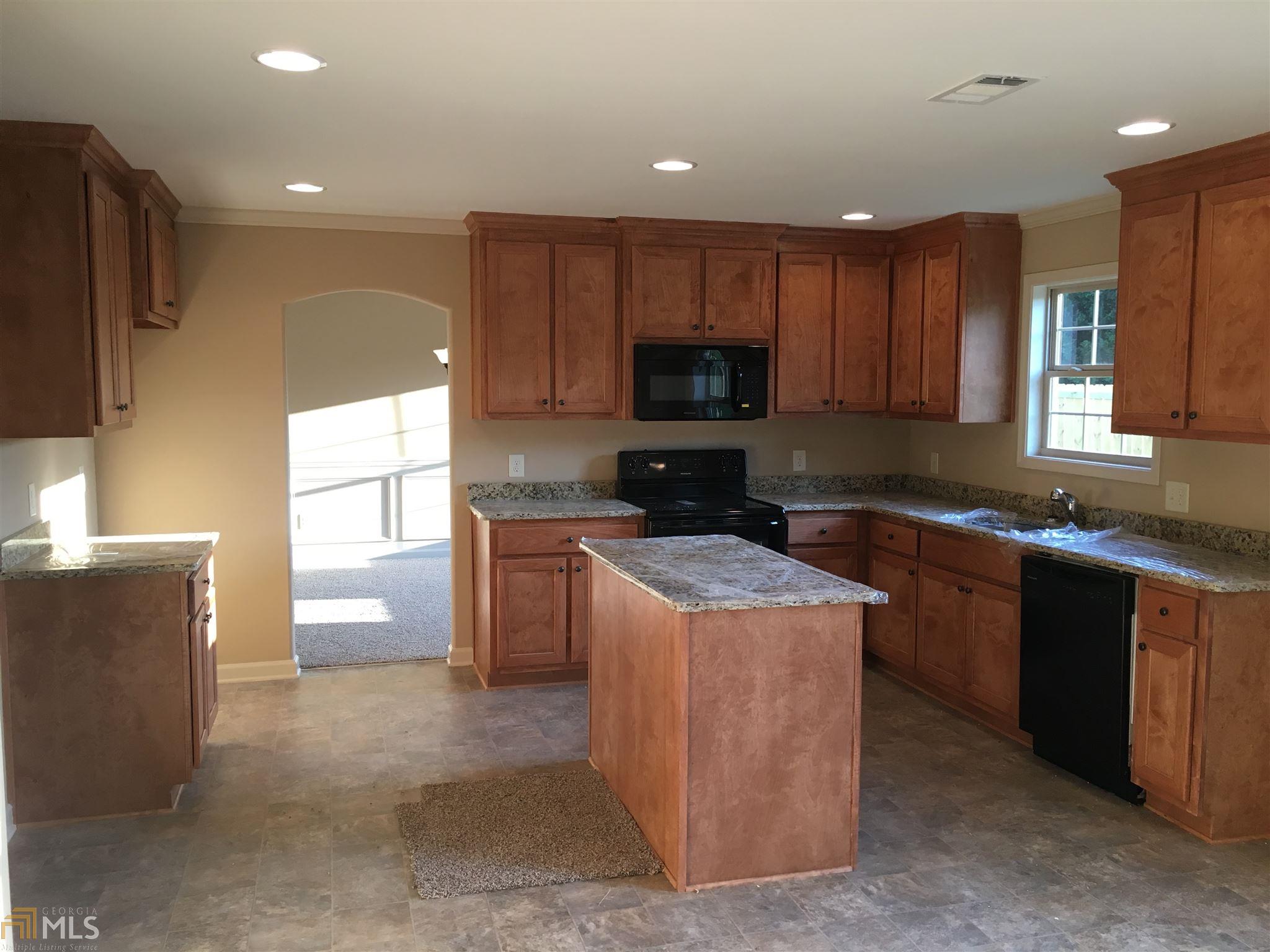 508 Highpoint Cir, Winder, GA 30680 photo 2