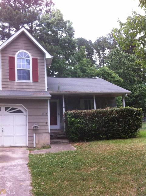 1304 Foxvale Dr, Hampton, GA 30228 photo 1
