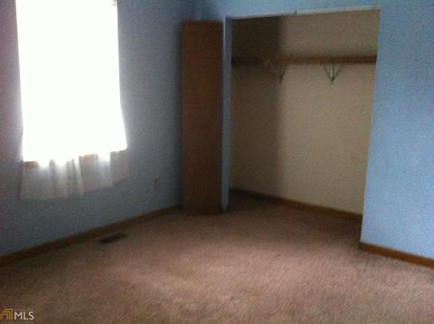 1304 Foxvale Dr, Hampton, GA 30228 photo 5