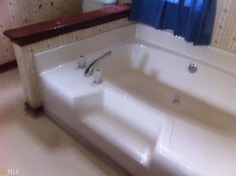 1304 Foxvale Dr, Hampton, GA 30228 photo 3