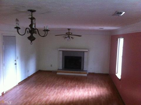1304 Foxvale Dr, Hampton, GA 30228 photo 8