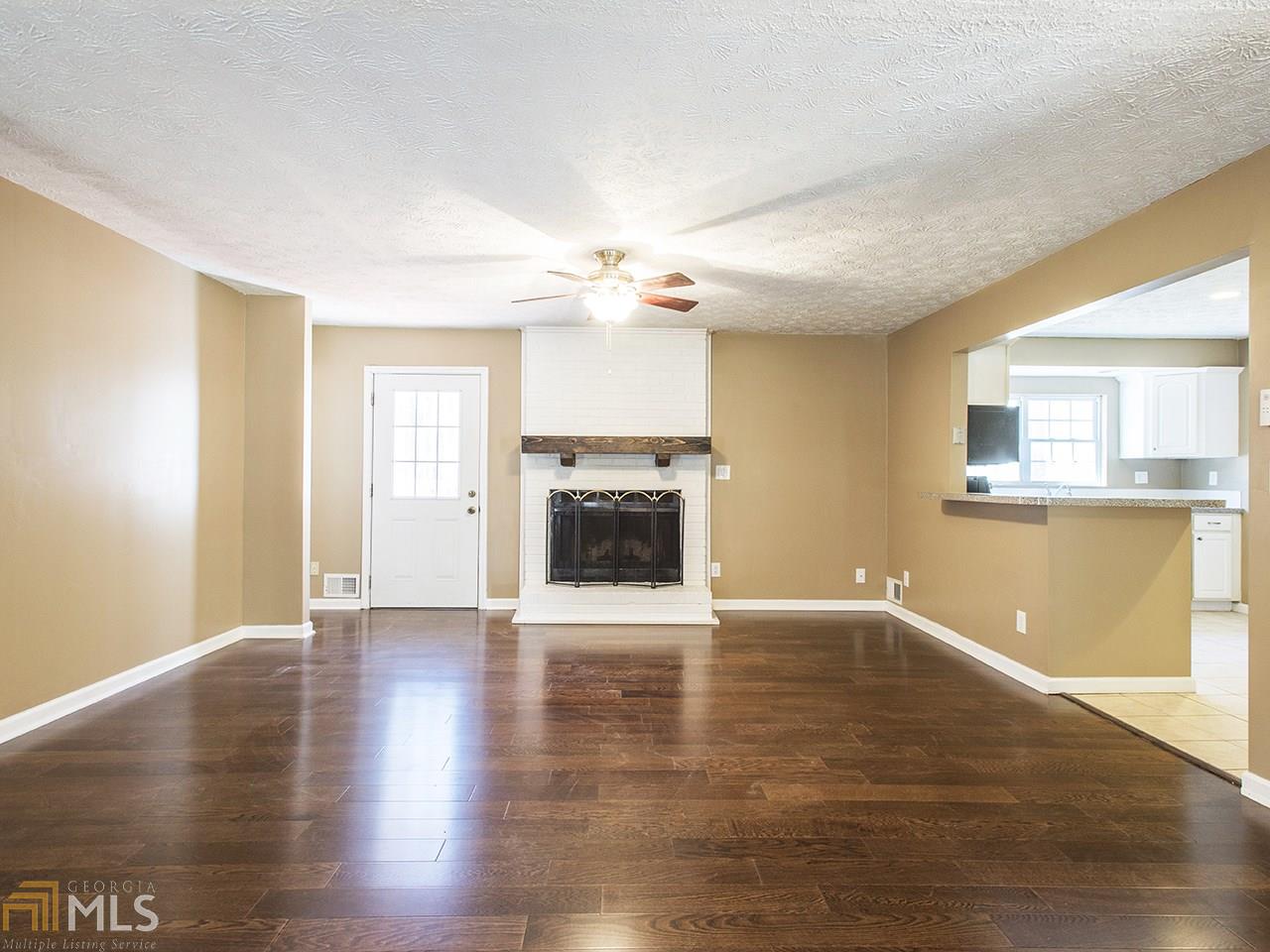 11773 Pine Needle Ln, Hampton, GA 30228 photo 2