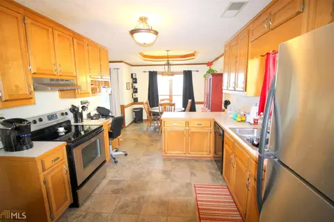 95 Radcliffe Trce, Covington, GA 30016 photo 5
