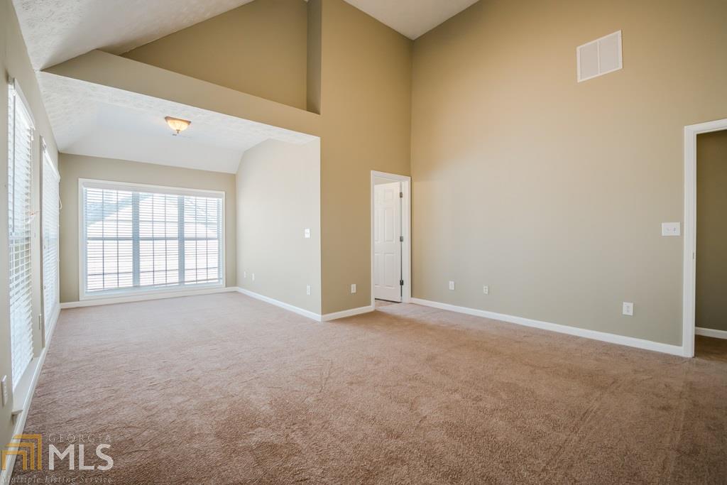 654 Michael Cir, Monroe, GA 30655 photo 12