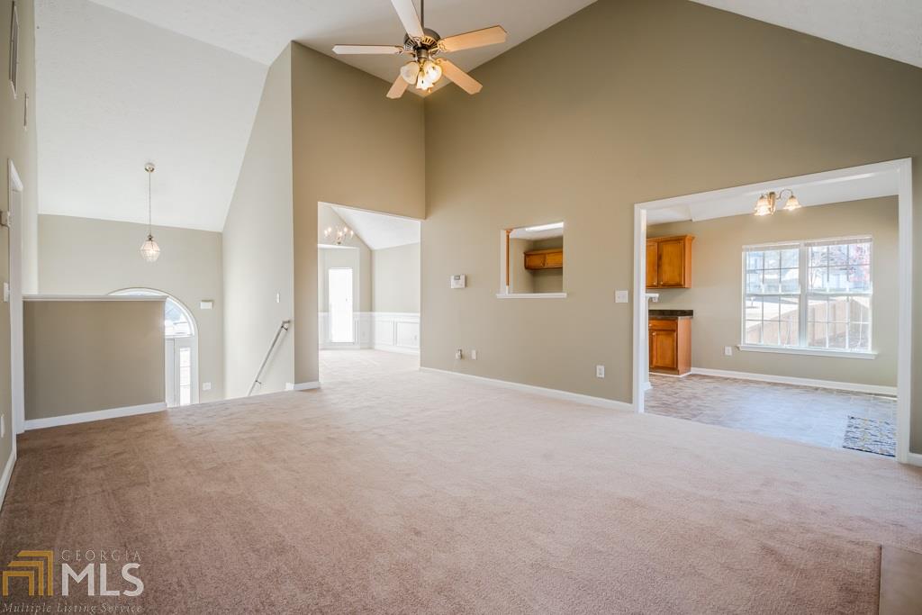 654 Michael Cir, Monroe, GA 30655 photo 4