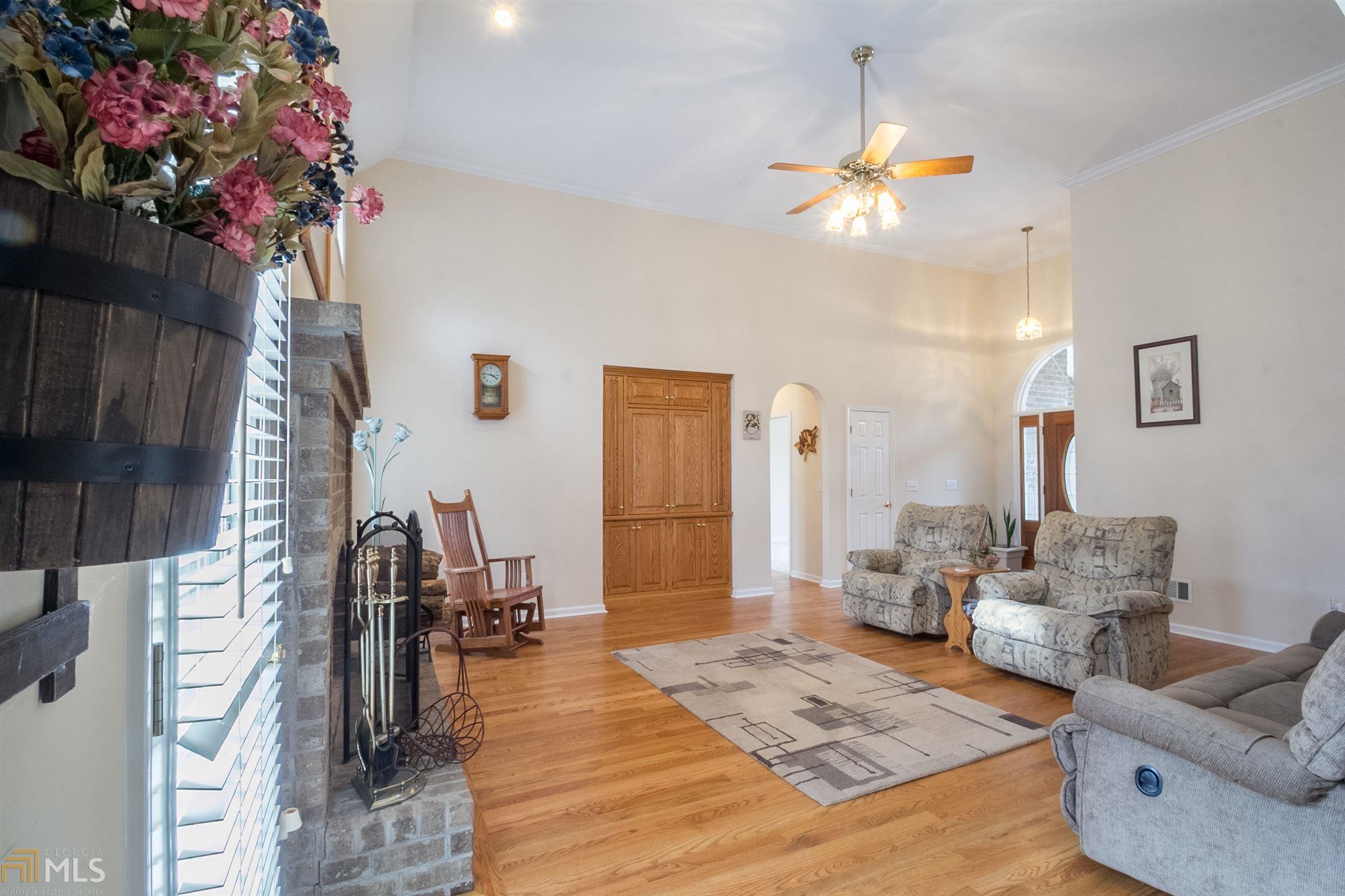 186 Stream Side Dr, Pendergrass, GA 30567 photo 9