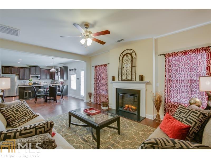 4977 Summersun Dr, Morrow, GA 30260 photo 8