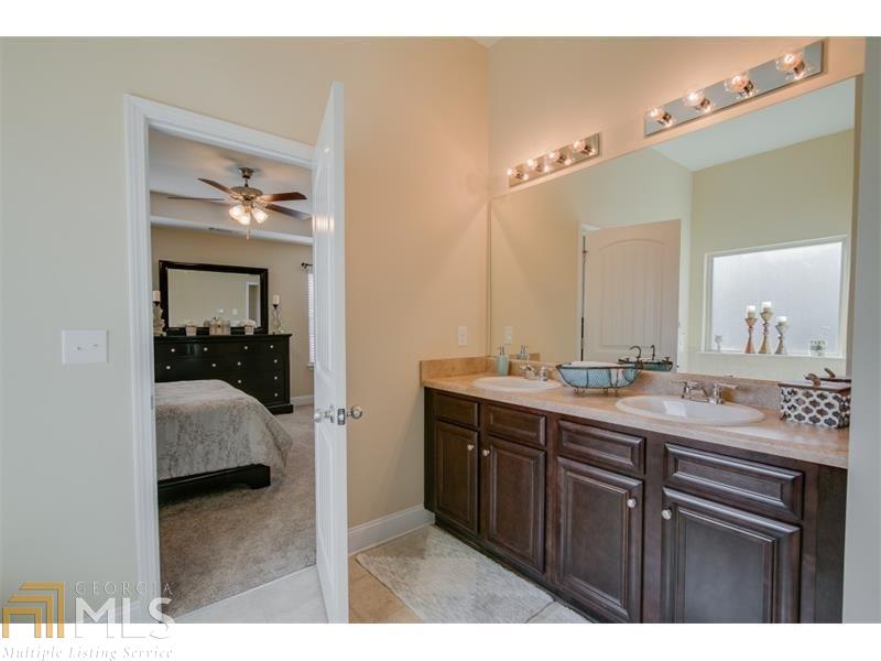 4977 Summersun Dr, Morrow, GA 30260 photo 15