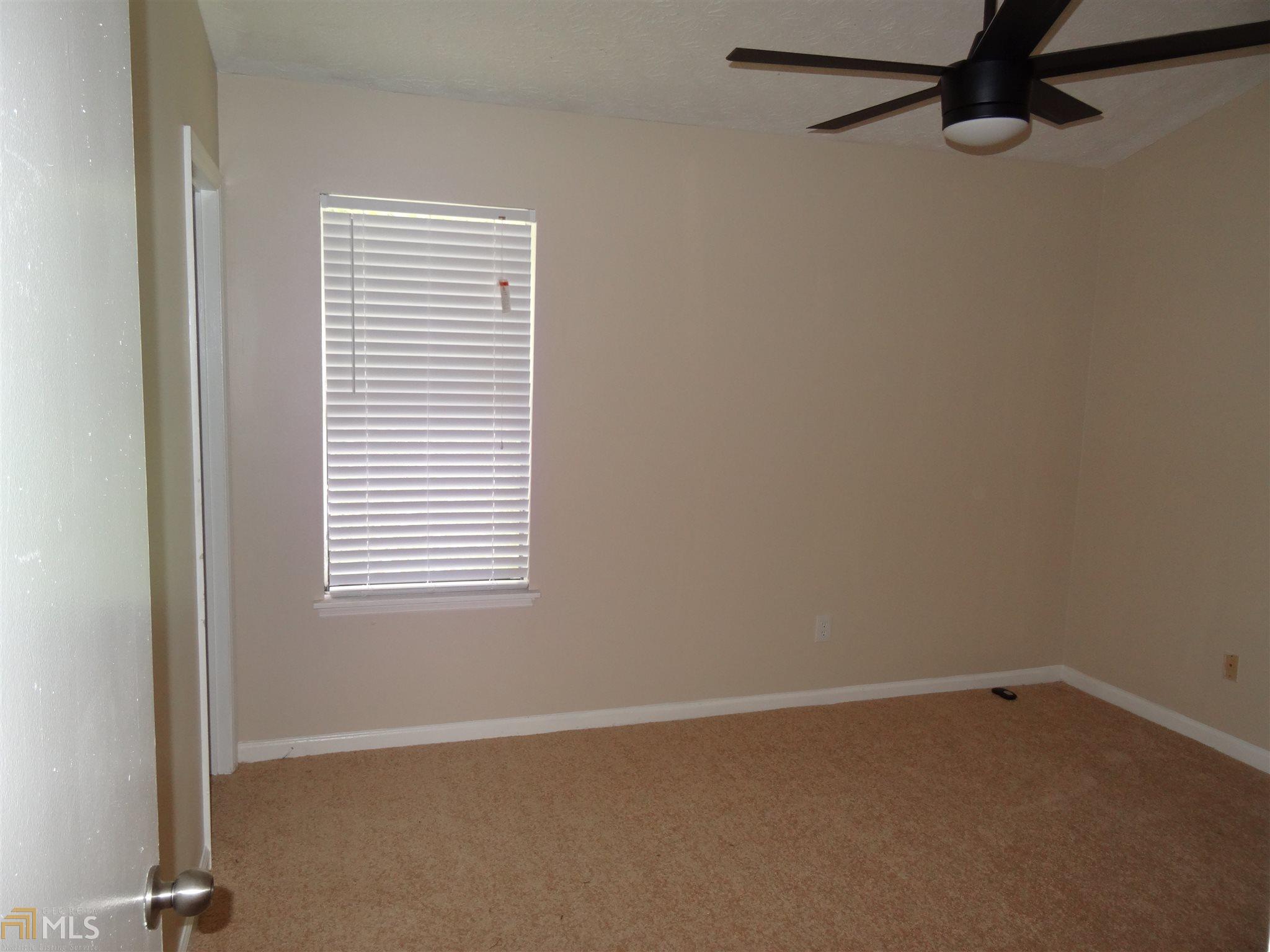 6724 Doublegate, Rex, GA 30273 photo 10