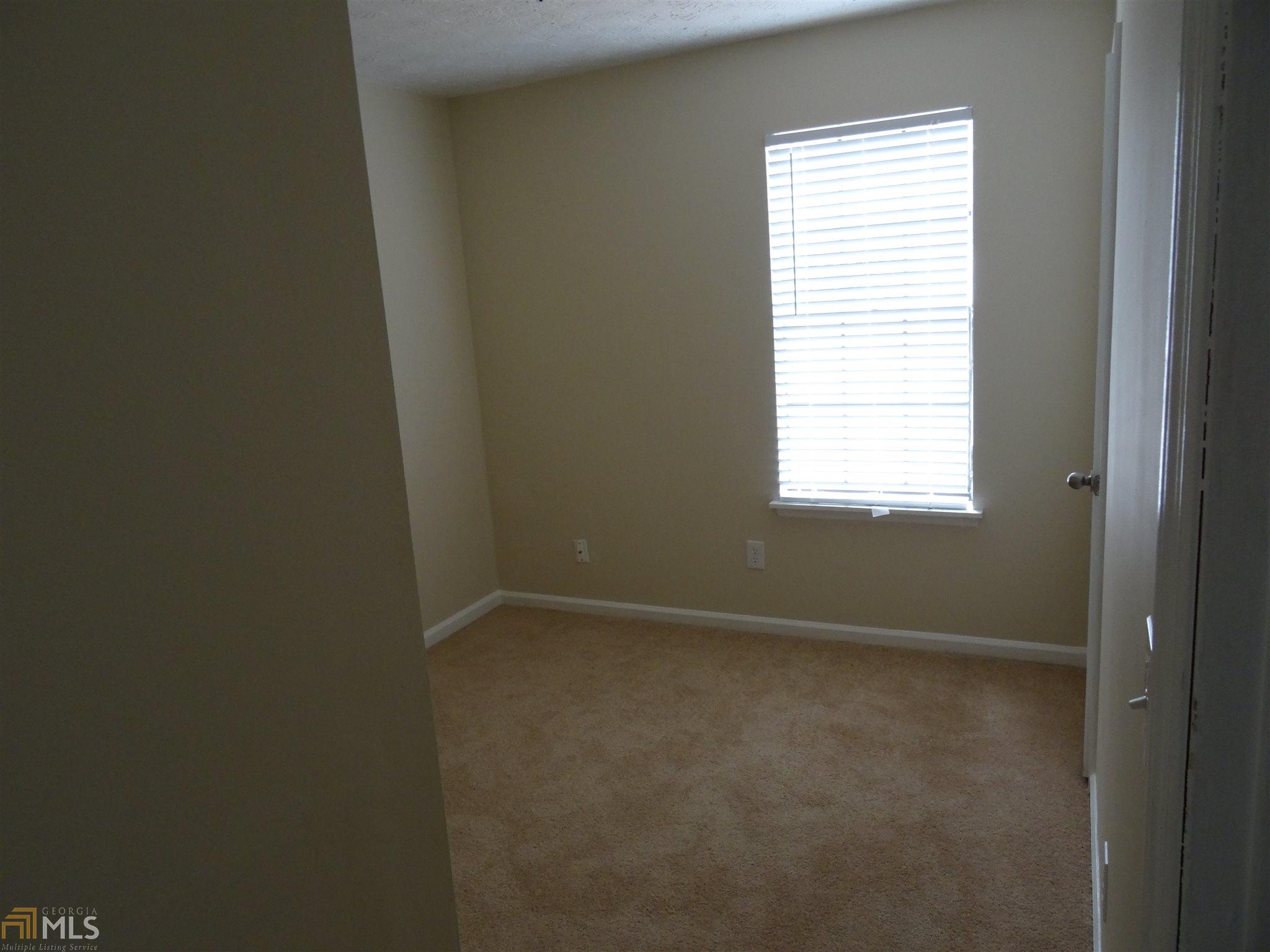 6724 Doublegate, Rex, GA 30273 photo 12