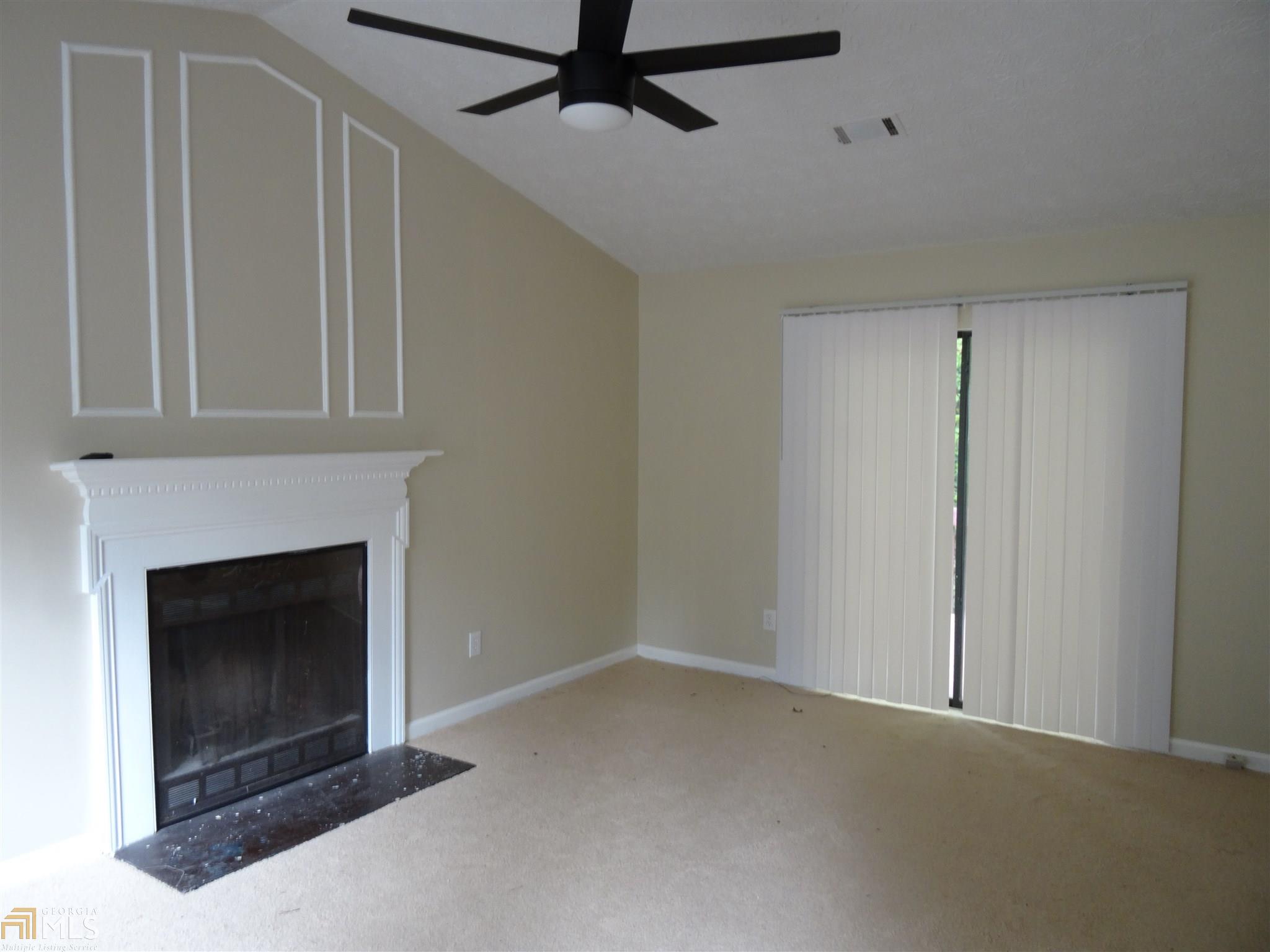 6724 Doublegate, Rex, GA 30273 photo 4