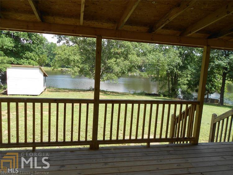 210 W James Cir, Hampton, GA 30228 photo 3
