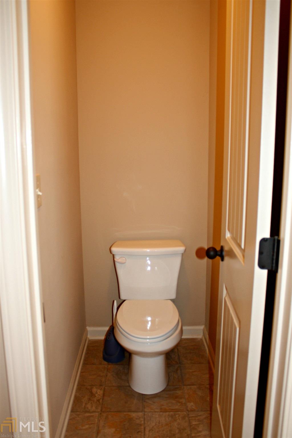 501 Highpoint Cir, Winder, GA 30680 photo 20