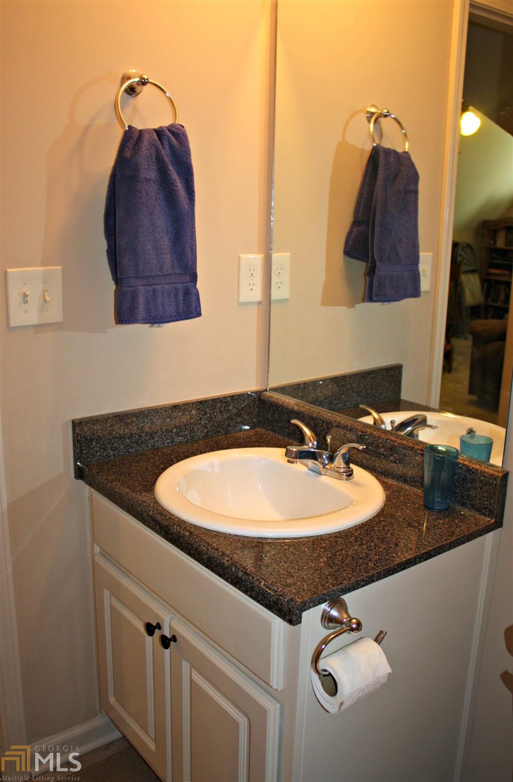 501 Highpoint Cir, Winder, GA 30680 photo 29