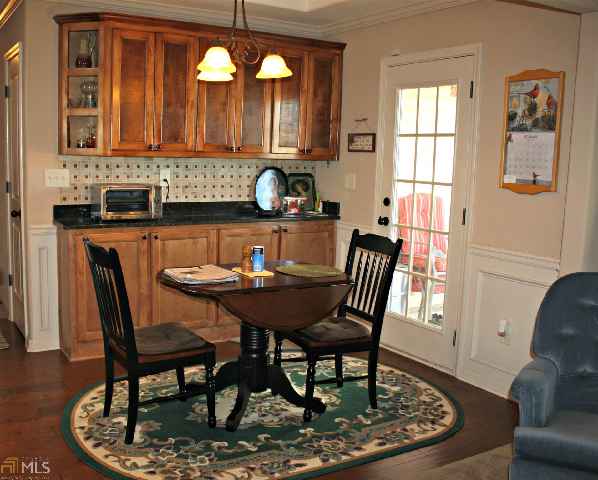 501 Highpoint Cir, Winder, GA 30680 photo 11