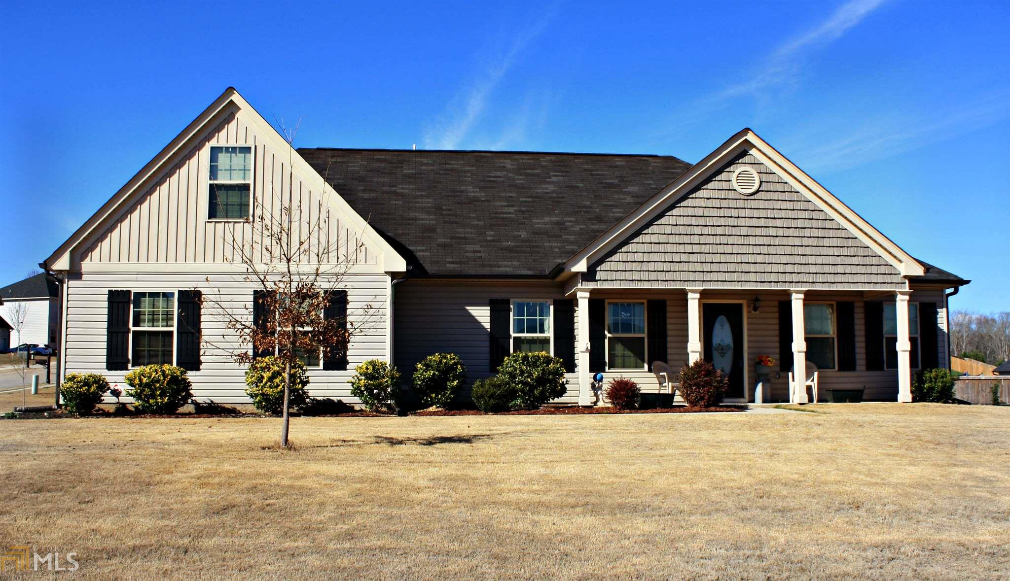 501 Highpoint Cir, Winder, GA 30680 photo 2