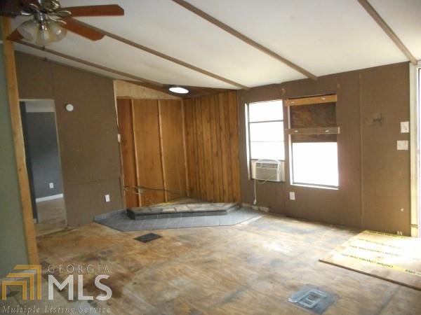 137 Cedar Ridge Dr, Commerce, GA 30530 photo 4