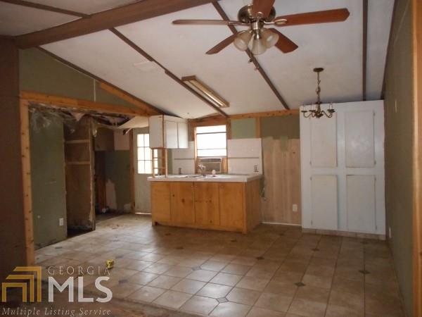 137 Cedar Ridge Dr, Commerce, GA 30530 photo 5