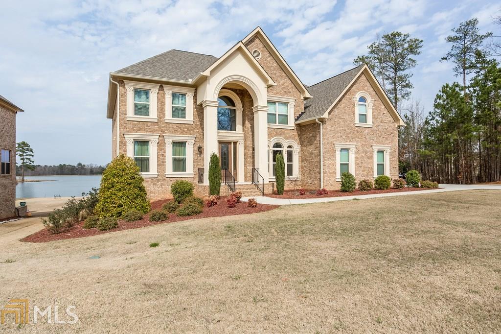 2473 Lake Erma Dr, Hampton, GA 30228 photo 2
