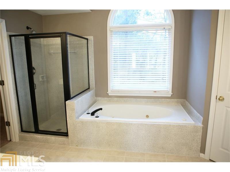 3772 Lance Bluff Ln, Duluth, GA 30097 photo 11