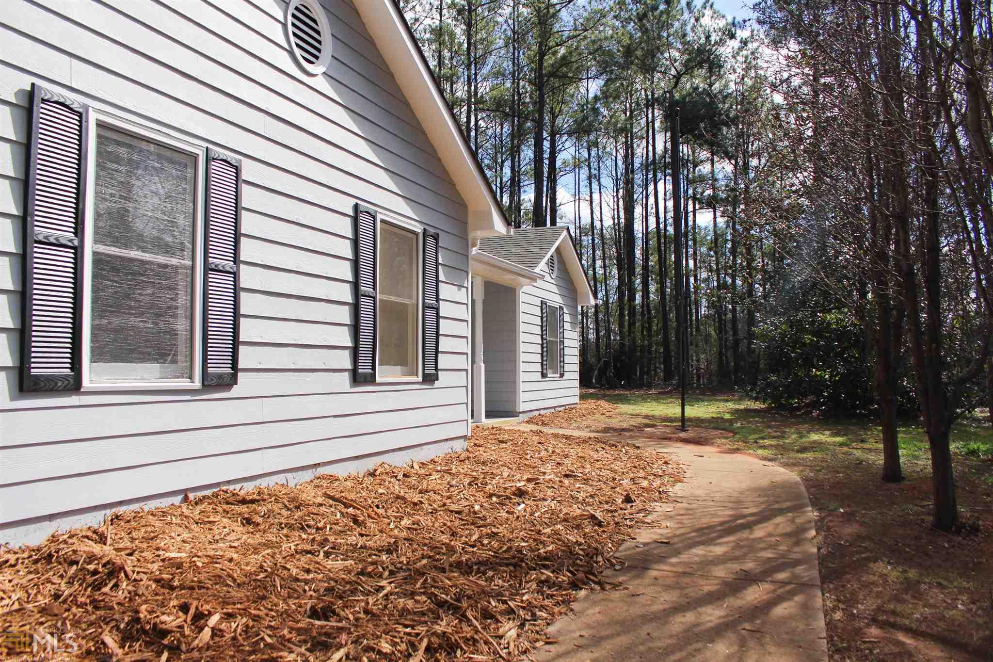 521 Campbell Rd, Covington, GA 30014 photo 4