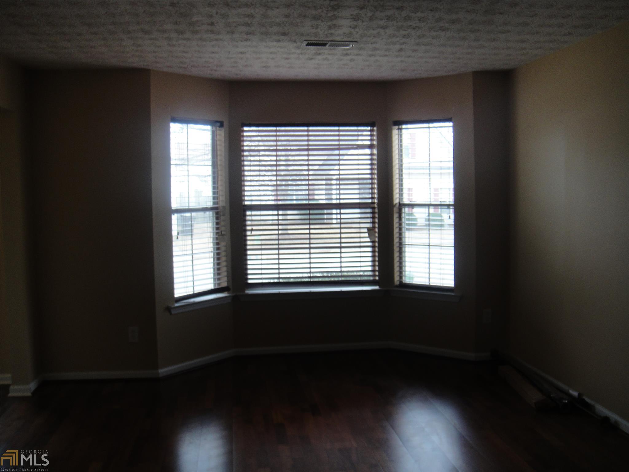 295 Vaness Dr, Mcdonough, GA 30253 photo 3