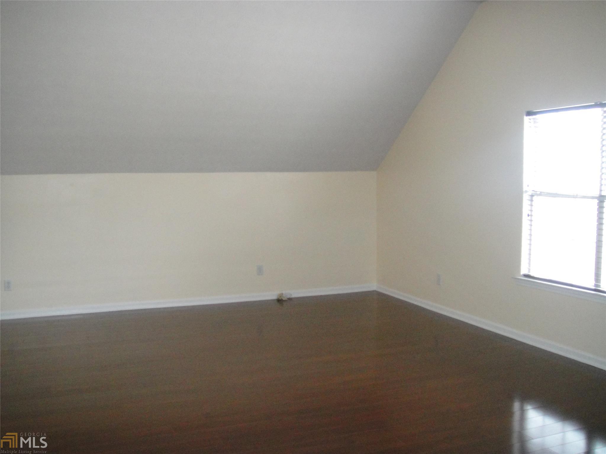 295 Vaness Dr, Mcdonough, GA 30253 photo 10