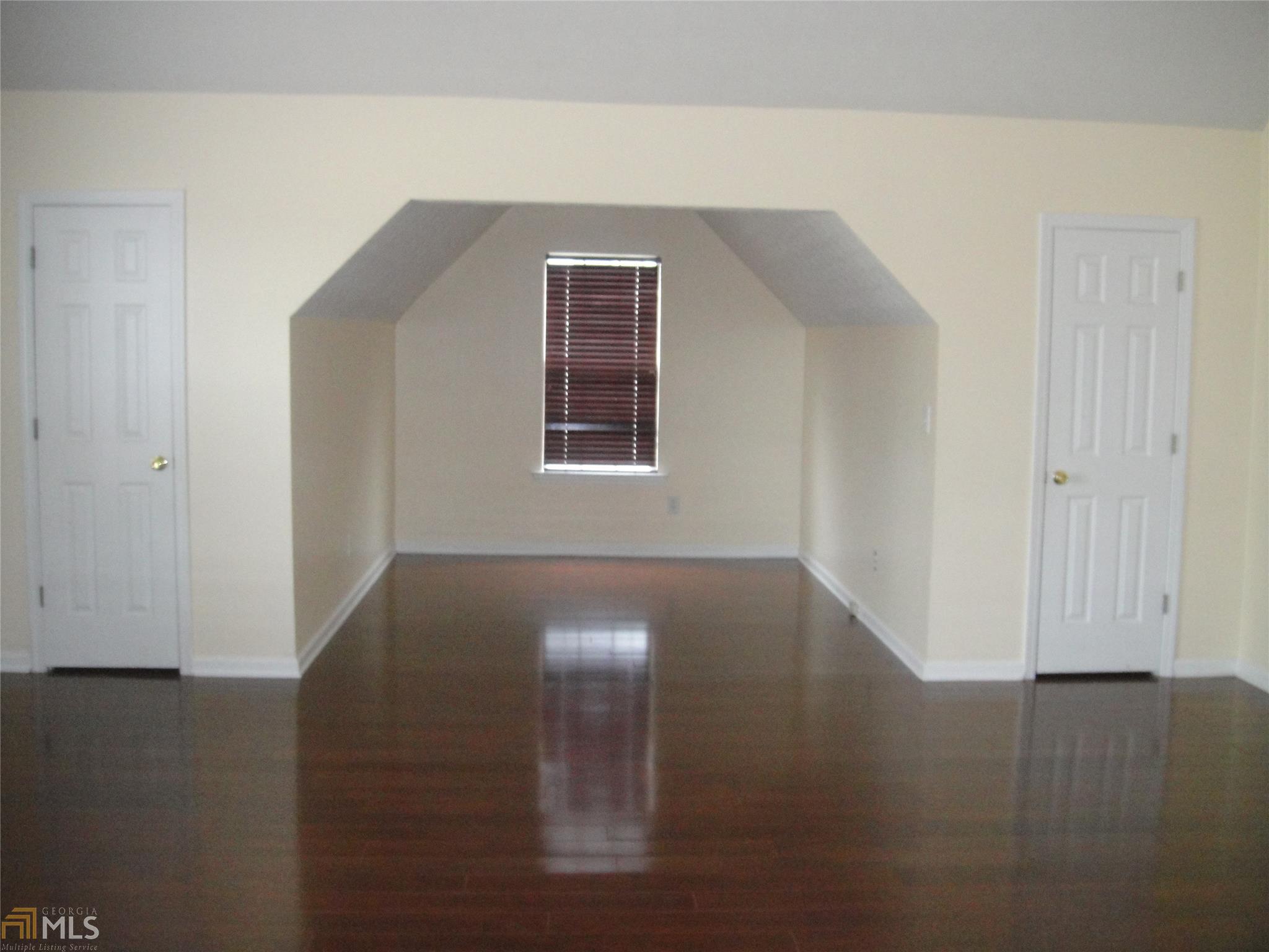 295 Vaness Dr, Mcdonough, GA 30253 photo 9