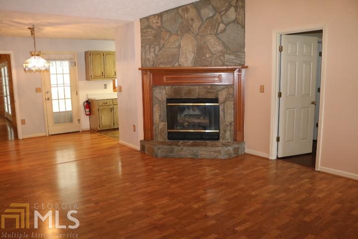 317 Gresham Rd, Zebulon, GA 30295 photo 16