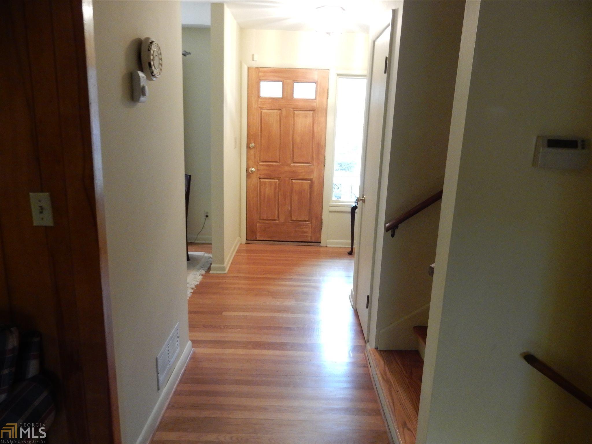 3337 Embry Hills Dr, Chamblee, GA 30341 photo 5