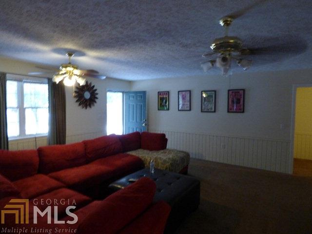 558 W Blackshear Ferry Rd, Dublin, GA 31021 photo 5