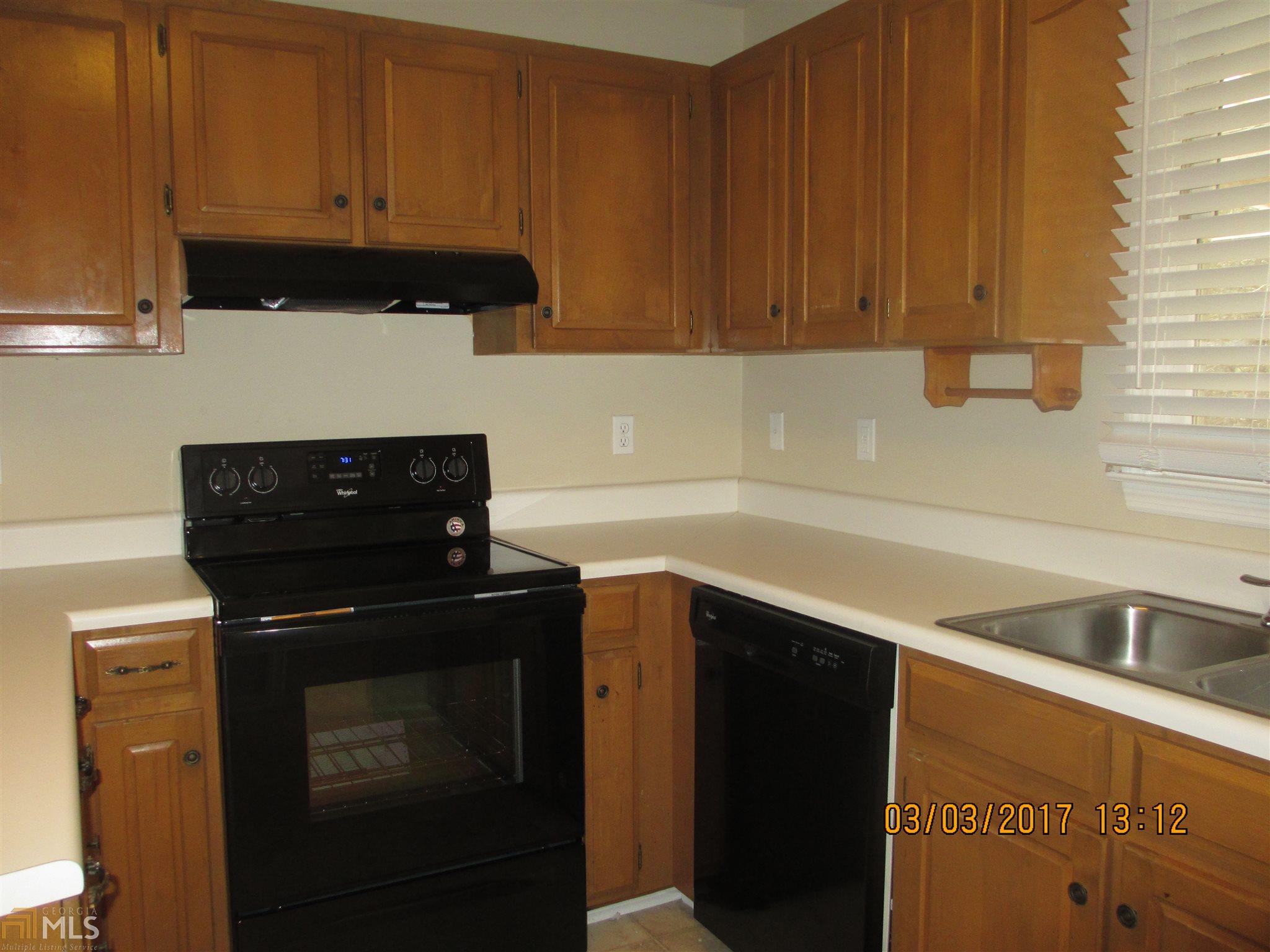 107 Pinebrook Dr, Lagrange, GA 30240 photo 5
