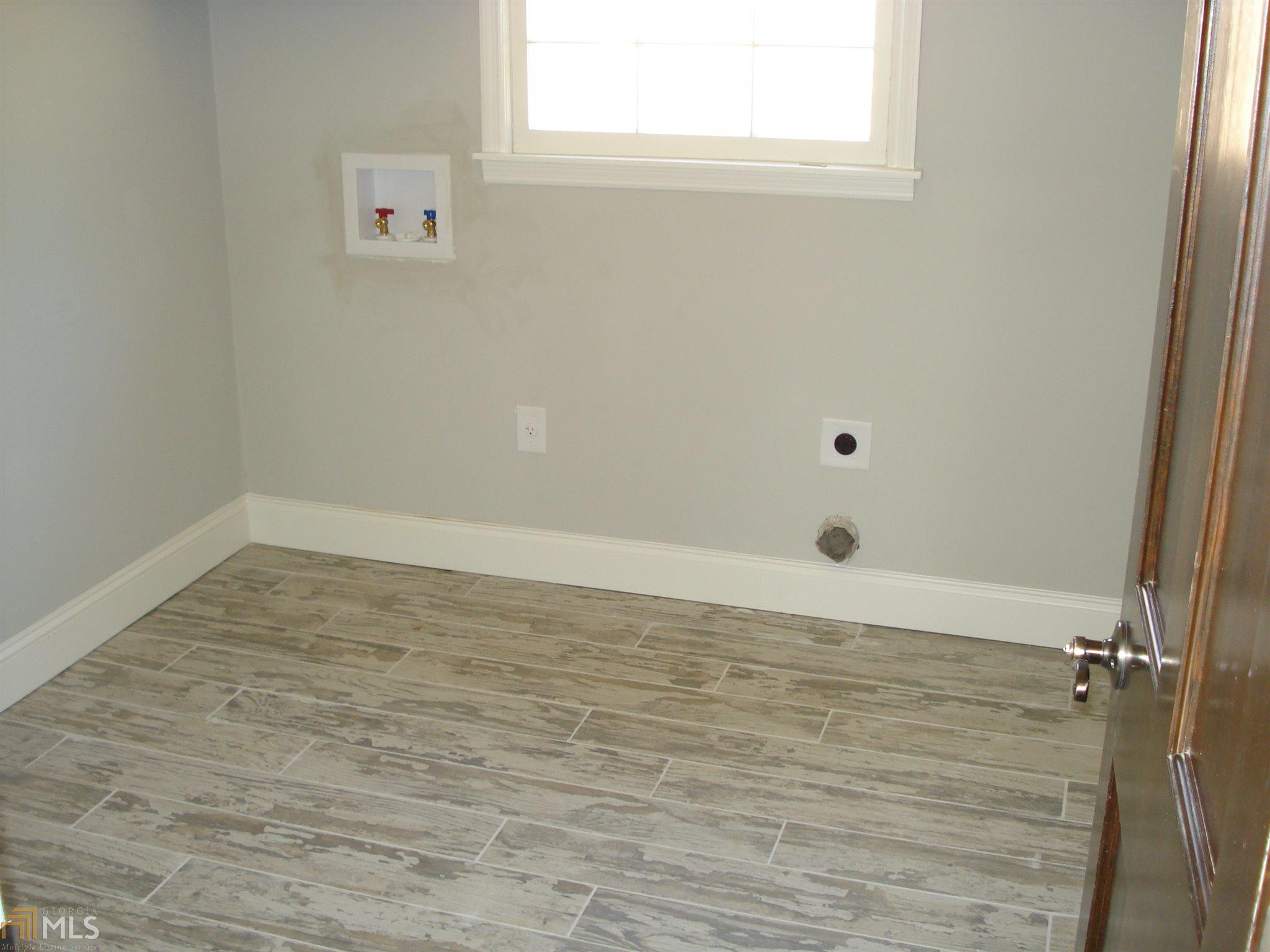 2826 Dunnington Cir, Chamblee, GA 30341 photo 11