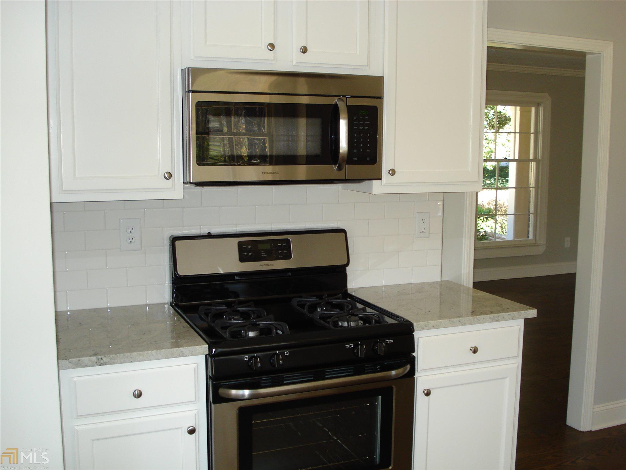2826 Dunnington Cir, Chamblee, GA 30341 photo 10