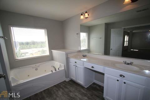 335 Linman Dr, Lagrange, GA 30241 photo 6