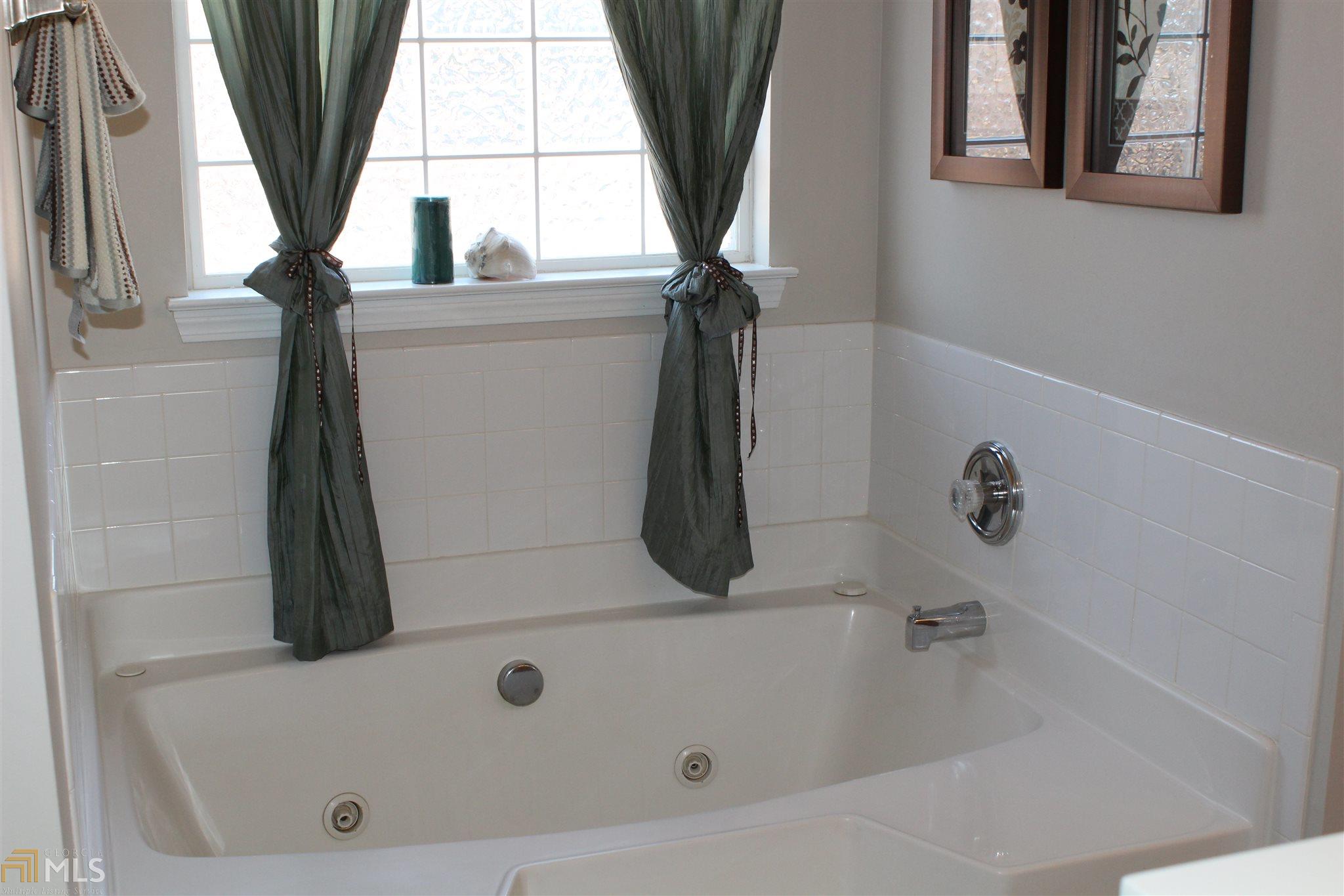 385 Fairpointe Pl, Suwanee, GA 30024 photo 14