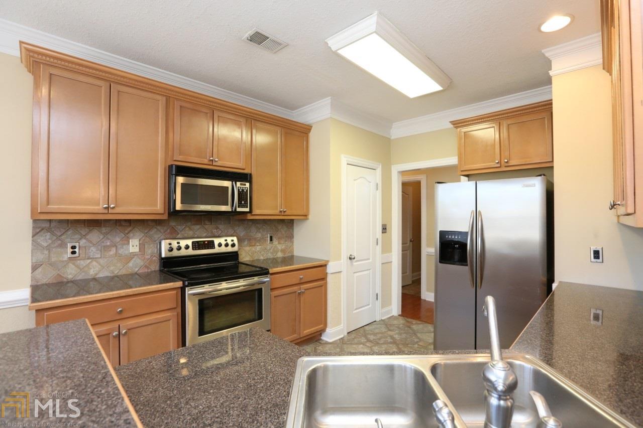 411 Princeton Ct, Hampton, GA 30228 photo 10