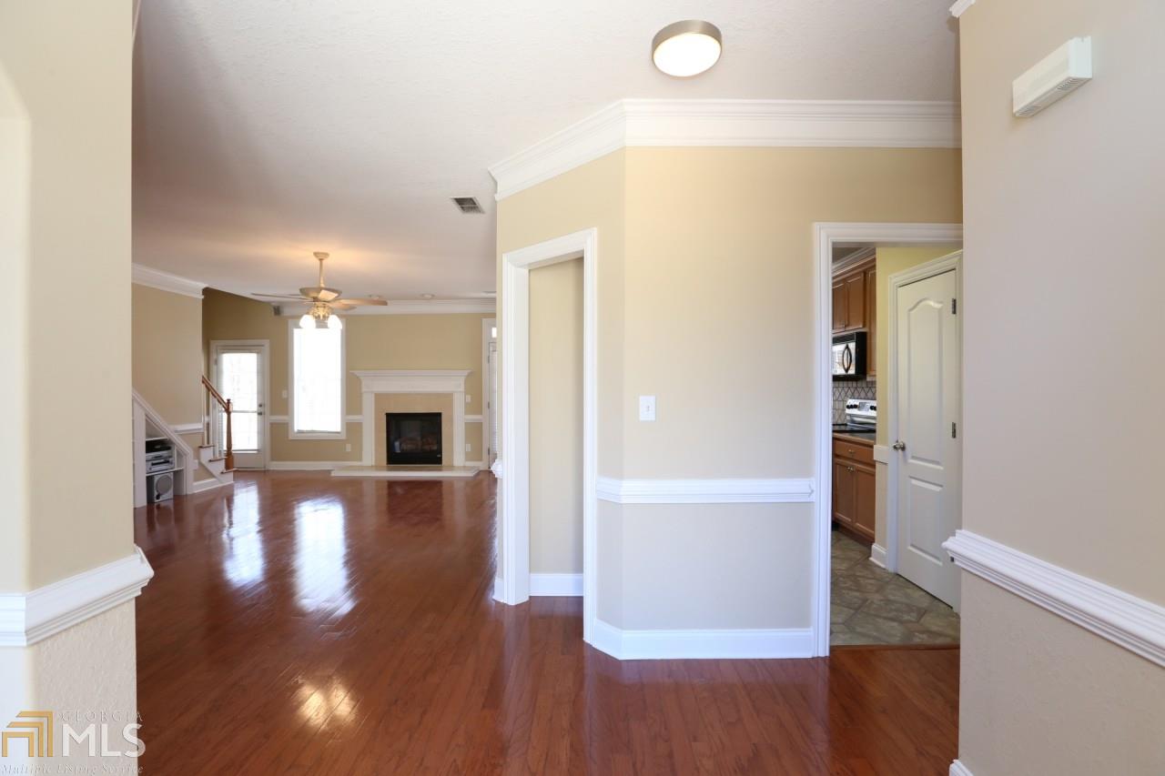 411 Princeton Ct, Hampton, GA 30228 photo 4