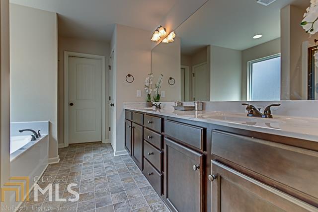 1008 Bluecoat Cir, Hampton, GA 30228 photo 28