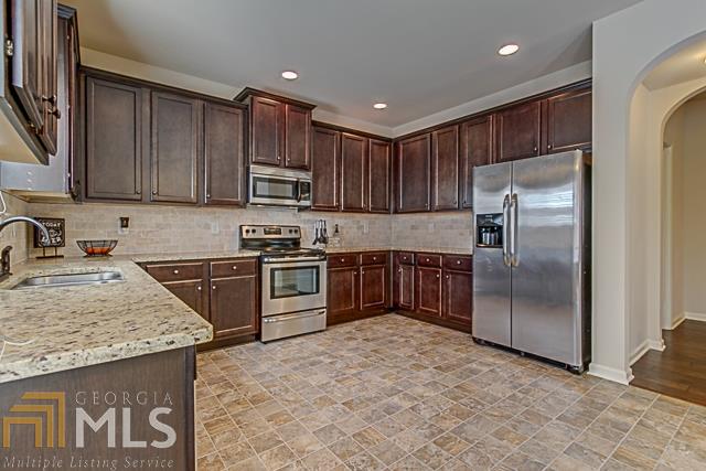 1008 Bluecoat Cir, Hampton, GA 30228 photo 17