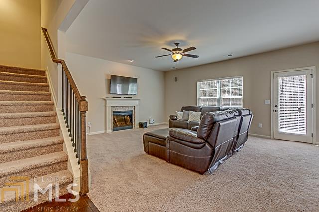 1008 Bluecoat Cir, Hampton, GA 30228 photo 9
