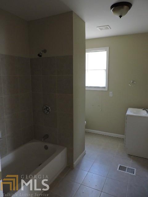3198 Sharpton Dr, Duluth, GA 30096 photo 9