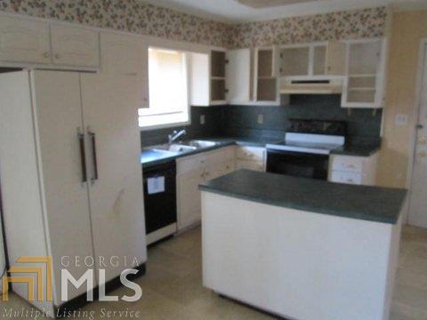 6373 Clearbrook Dr, Morrow, GA 30260 photo 6