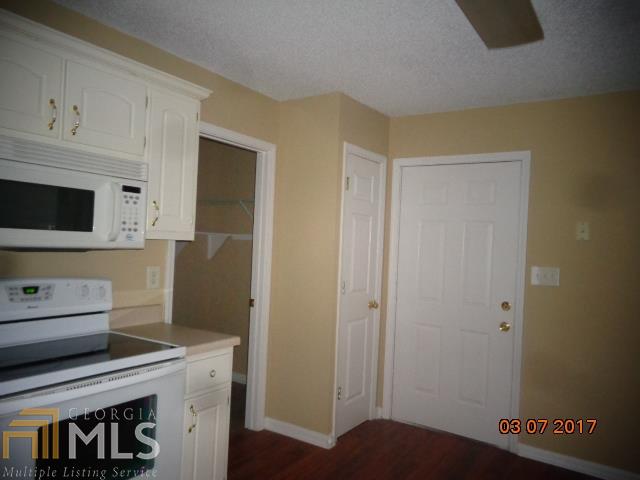 143 Morningside Dr, Jackson, GA 30233 photo 4