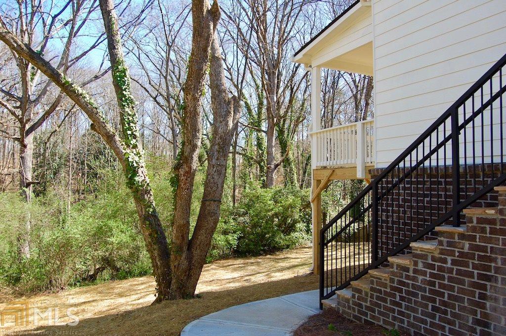 4063 E Johnson Cir, Chamblee, GA 30341 photo 5