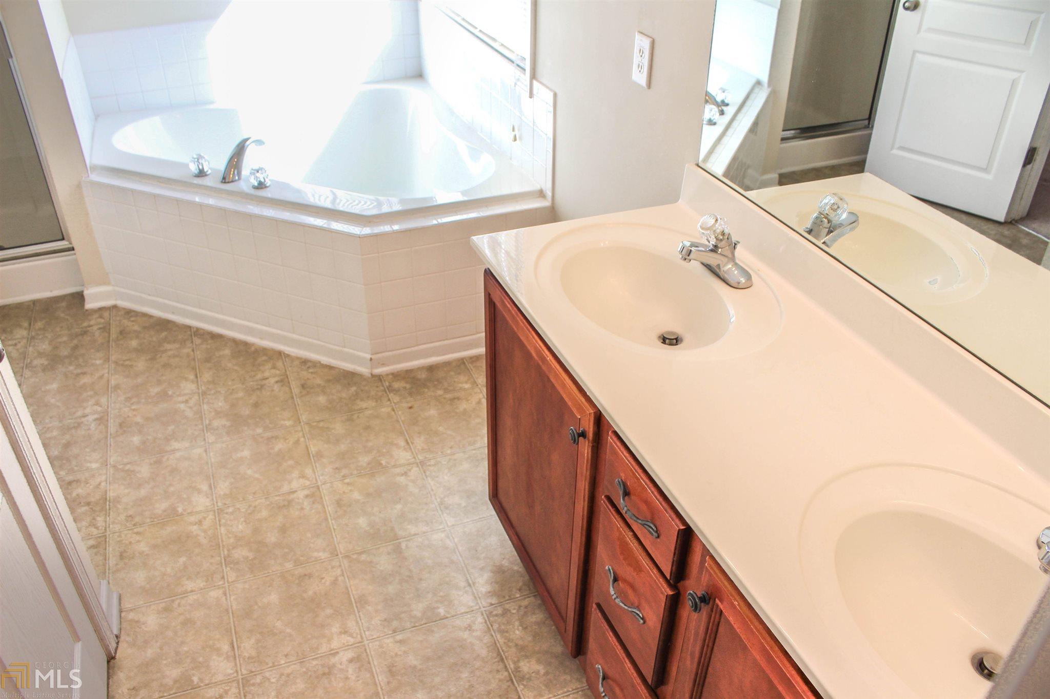 121 Revolutionary Dr, Hampton, GA 30228 photo 17