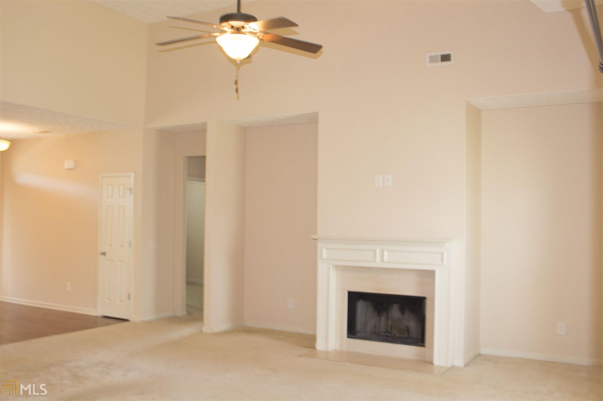 137 Cedar Ridge Dr, Lagrange, GA 30241 photo 5